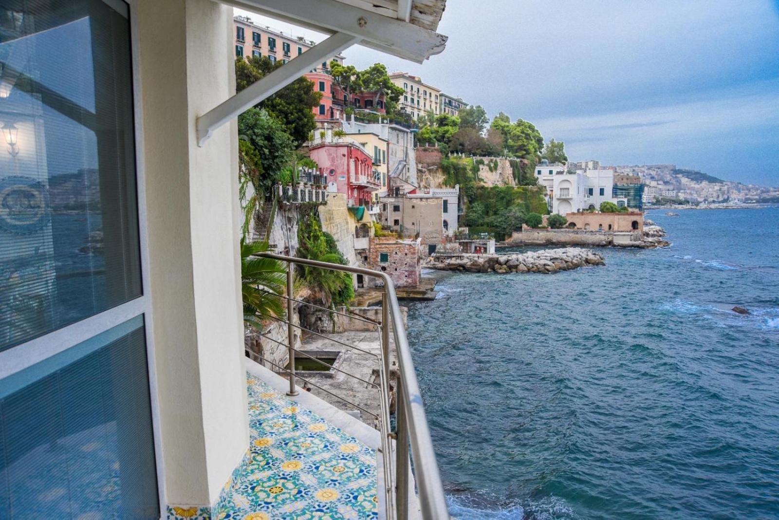 Апартаменти La Casa Sul Mare Неаполь Екстер'єр фото